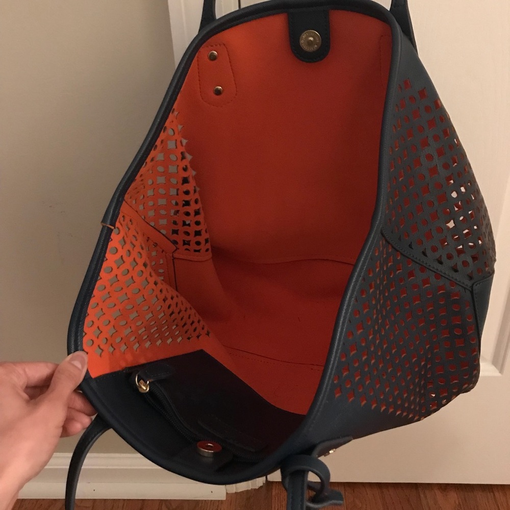 Big Budda Tote - image 4